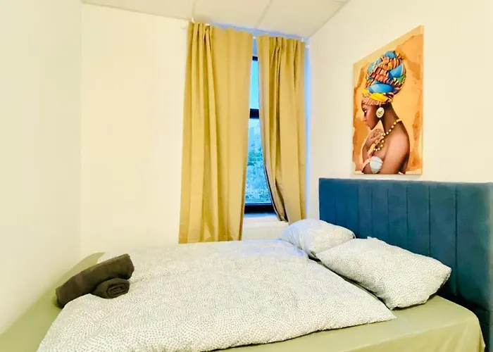 Quiet Well-connected Area, Comfy 3br Vienna